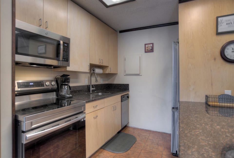Full Kitchen with Bar Seating
