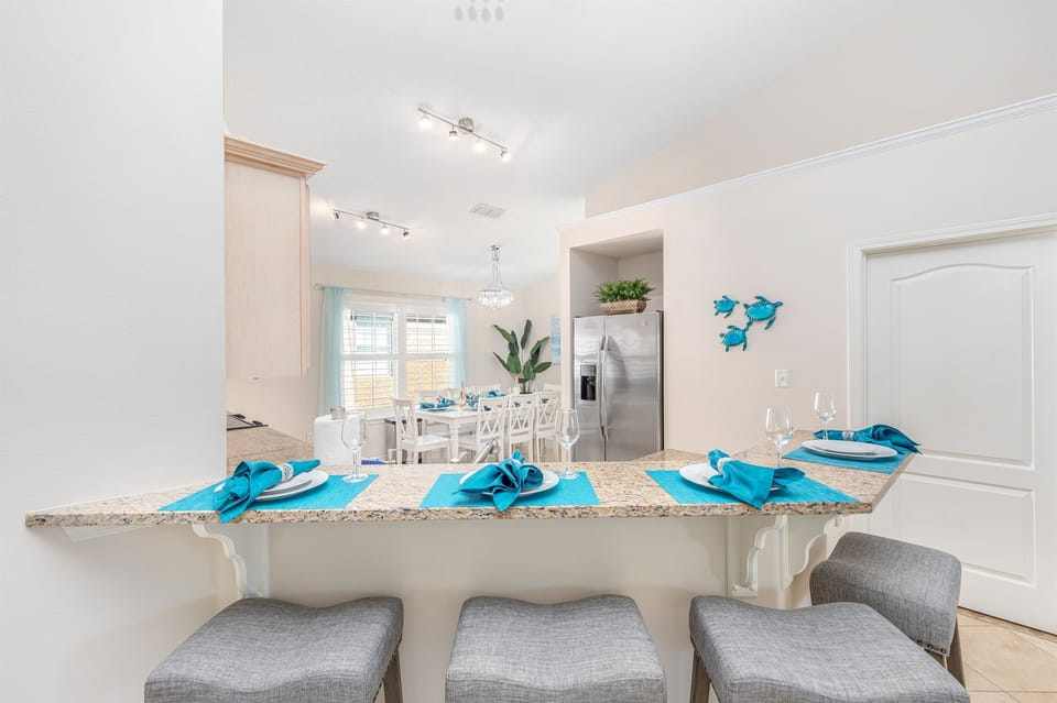 Ample seating awaits for enjoyable meals and engaging conversations.