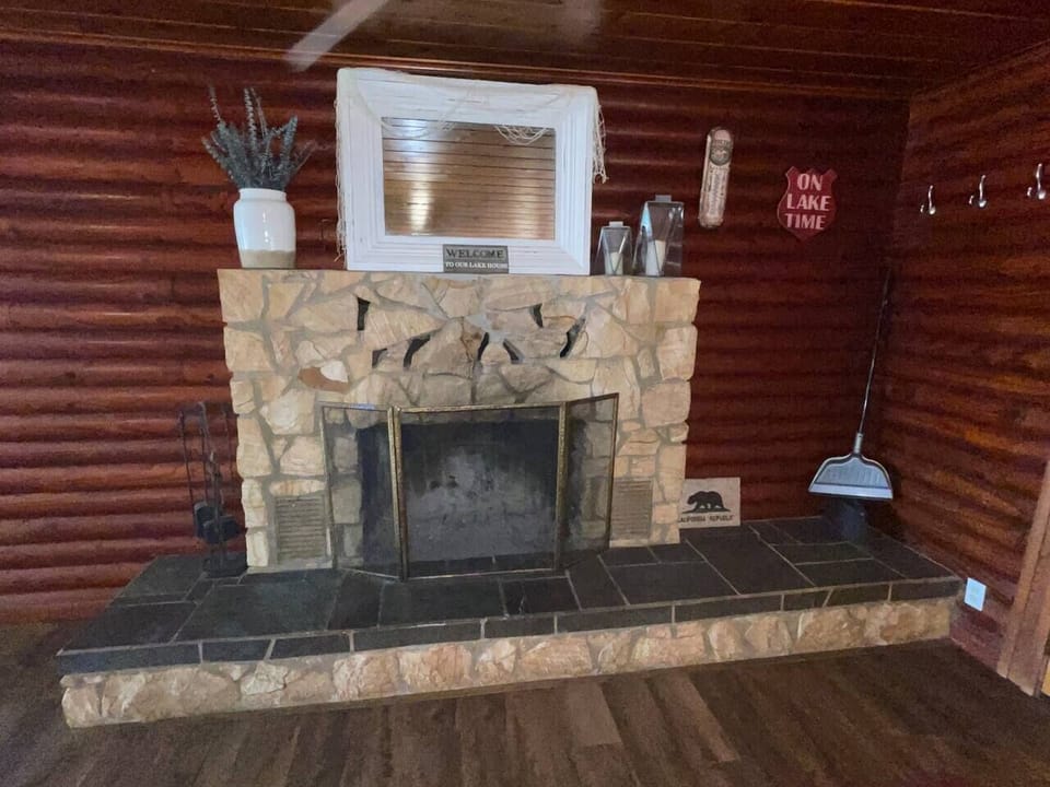 Wood Fireplace for chilly evenings.