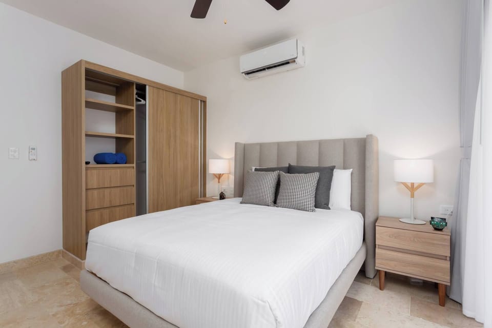 Condo, 2 Bedrooms, Balcony | 2 bedrooms