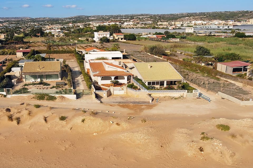 Standard House, 3 Bedrooms, 2 Bathrooms, Sea Facing (Casa Apara) | Exterior