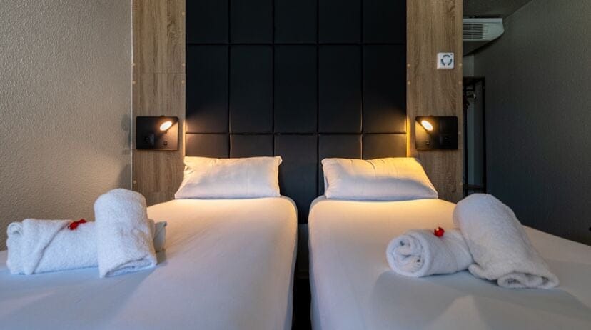 Standard Room | Hypo-allergenic bedding, down comforters, desk, laptop workspace