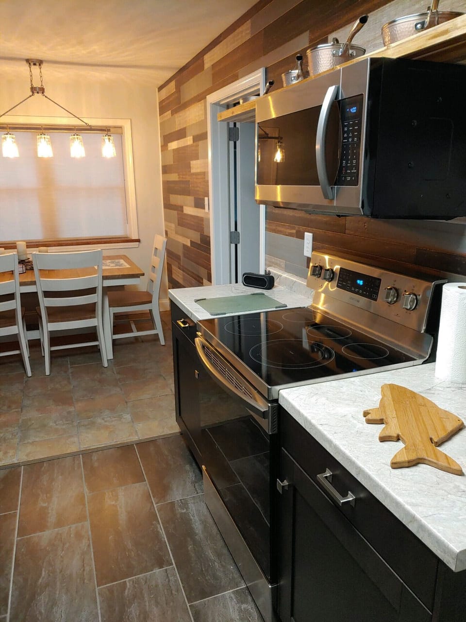 A kitchen so nice I’m showing it twice. 