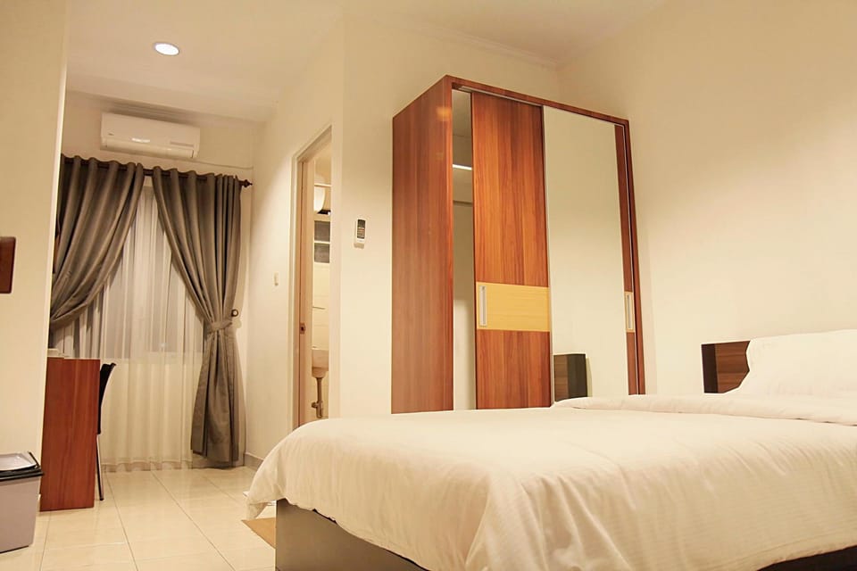 Deluxe Room, 1 Double Bed | Desk, rollaway beds, free WiFi