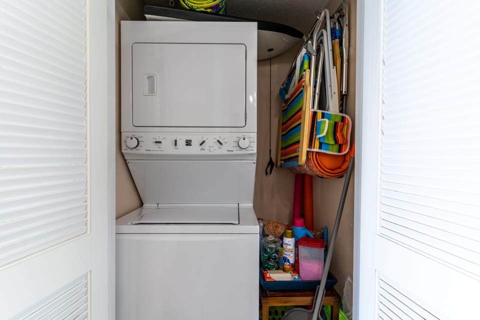 Full size washer/dryer with supplies.  Beach equipment with chairs, mats, toys.