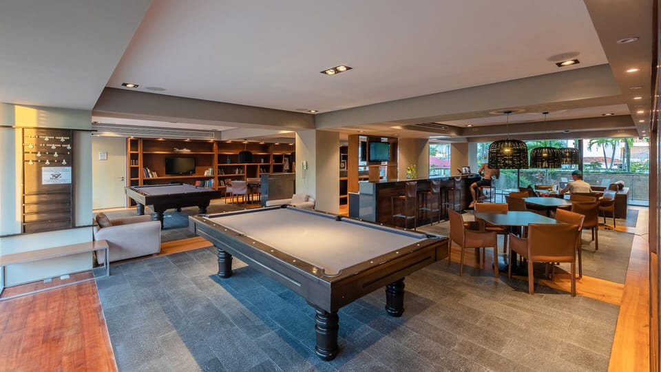 Entertainment Room with 2 Pool Tables.
