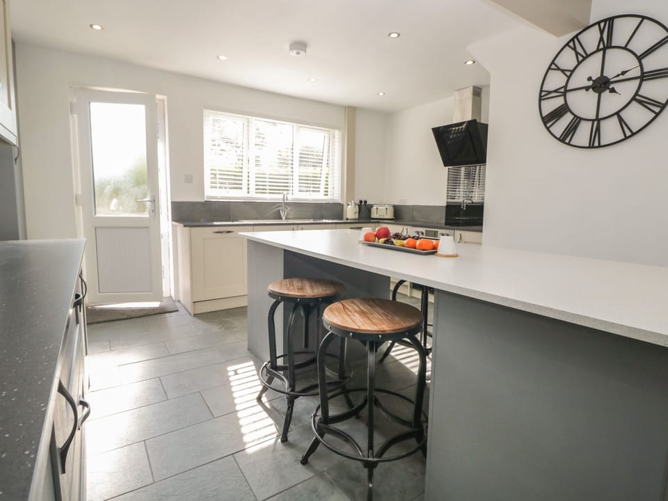 Cottage | Interior