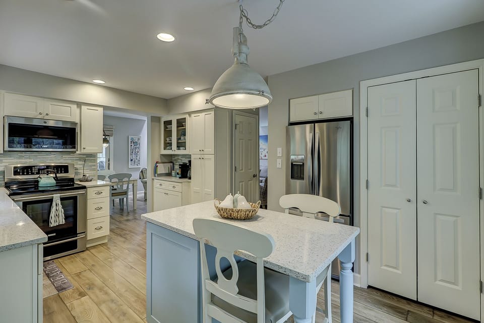 Breakfast Bar