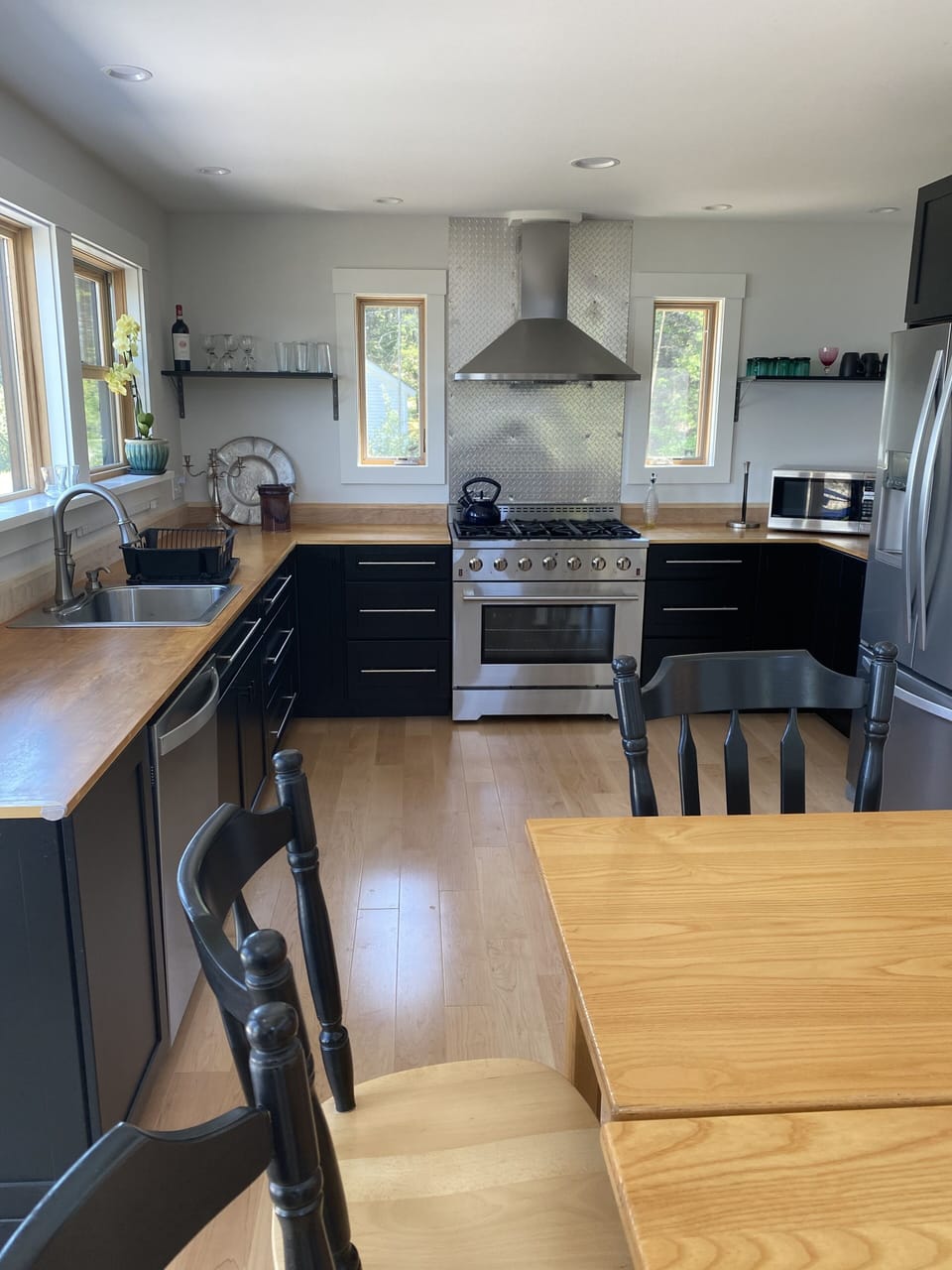 Kitchen - 2nd floor 