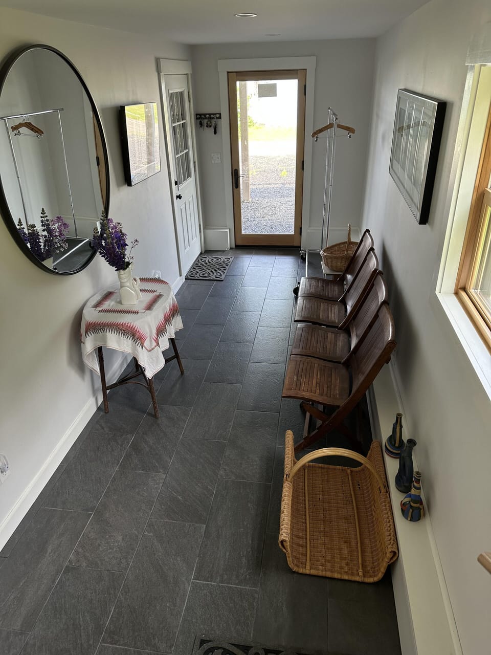 Private entrance. Parking right outside door. 