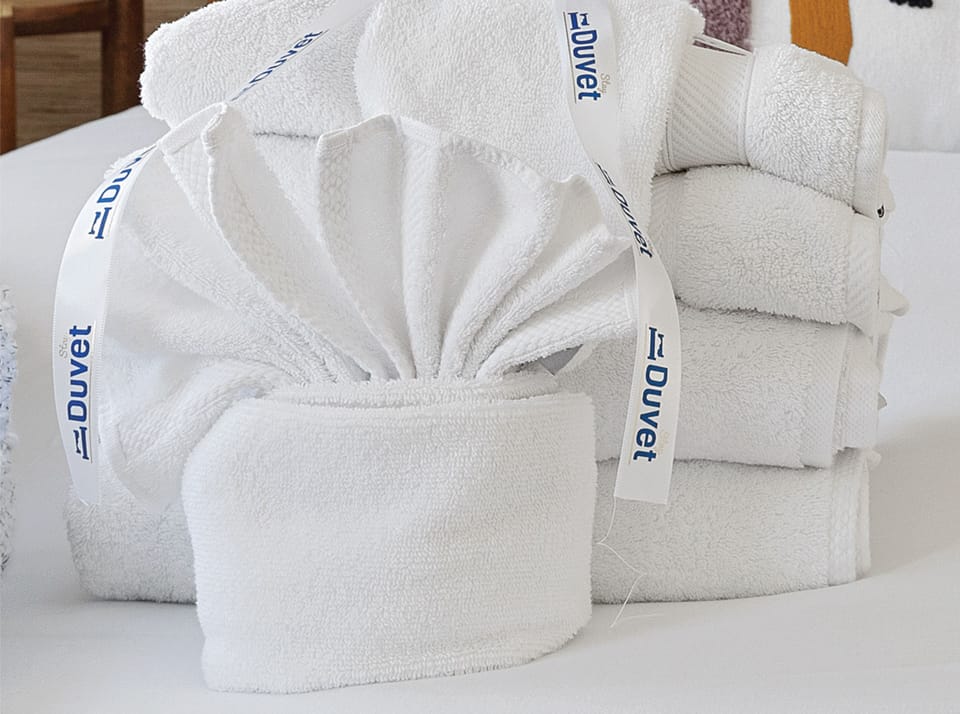 Lake Views & Private Dock! | The High House