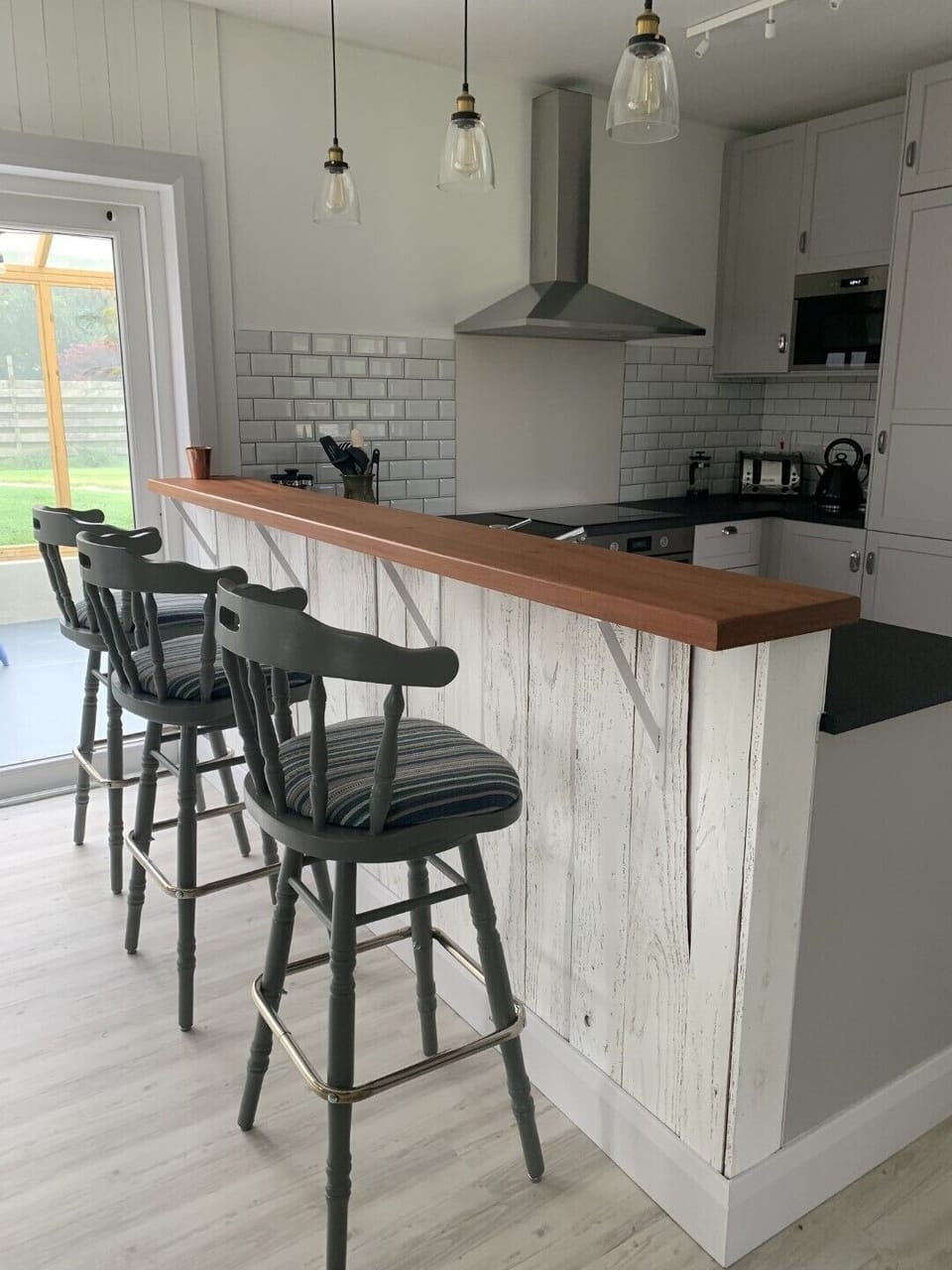 The breakfast bar