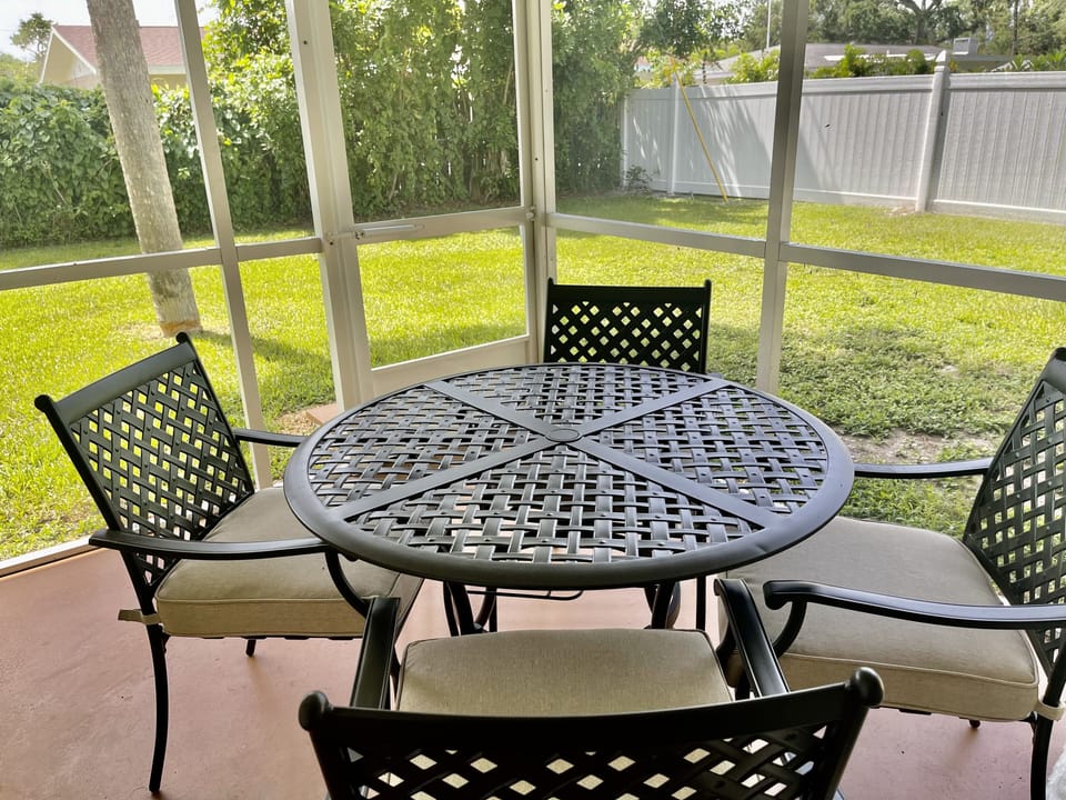 Screened Patio