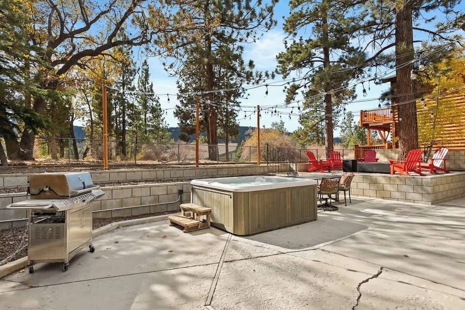 Back Yard Spa, Grill and Fire Pit