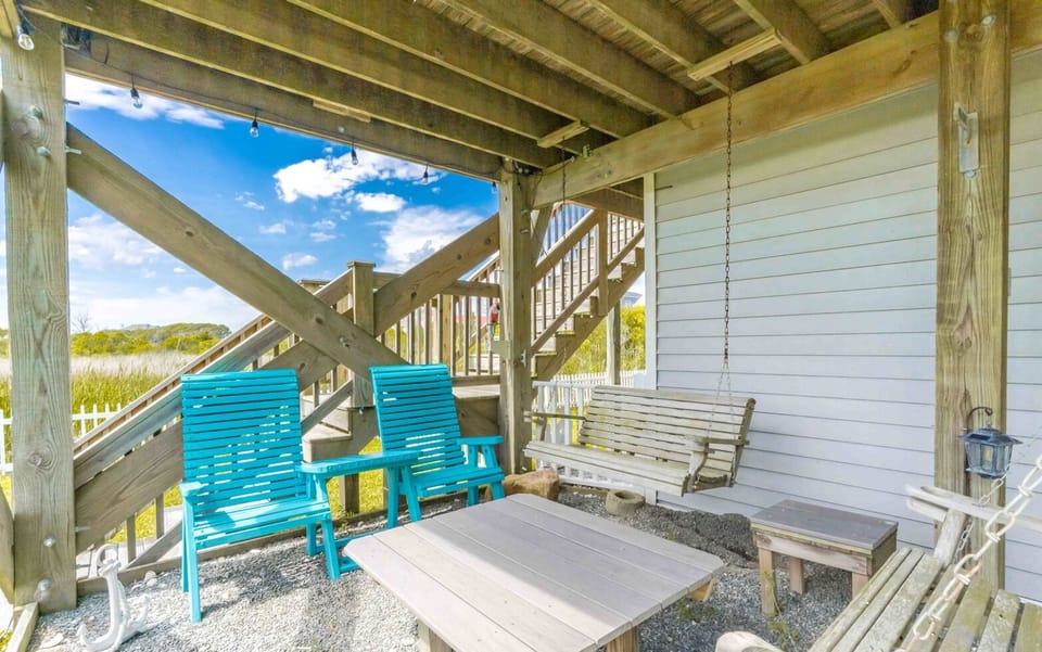 Backyard Covered Seating Area