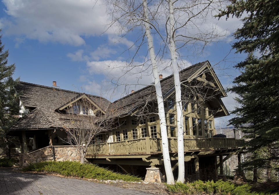 House, 5 Bedrooms | Exterior