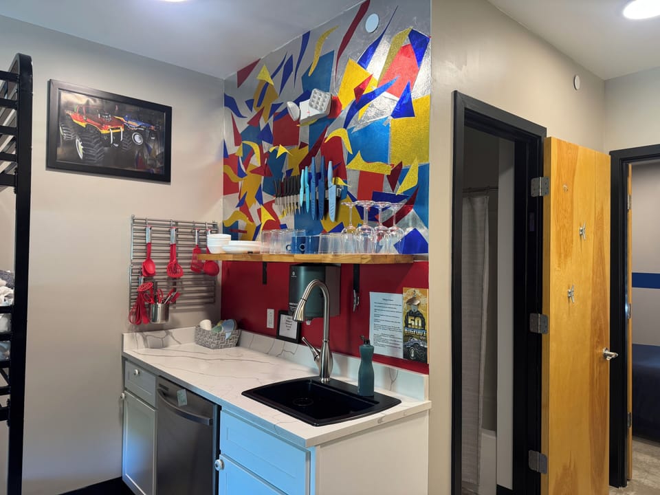 Kitchenette 