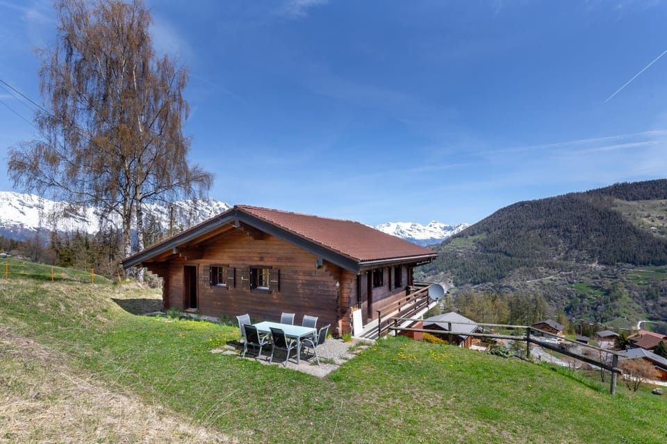 Chalet (3 Bedrooms) | Floor plan