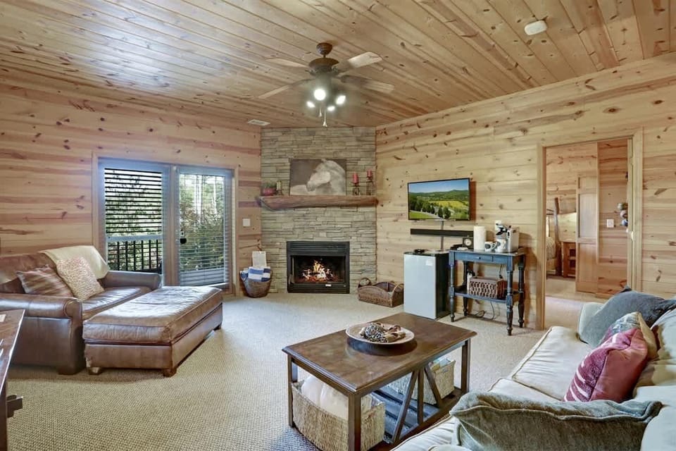 DOWNSTAIRS LIVING RM w/ GAS LOG FIREPLACE