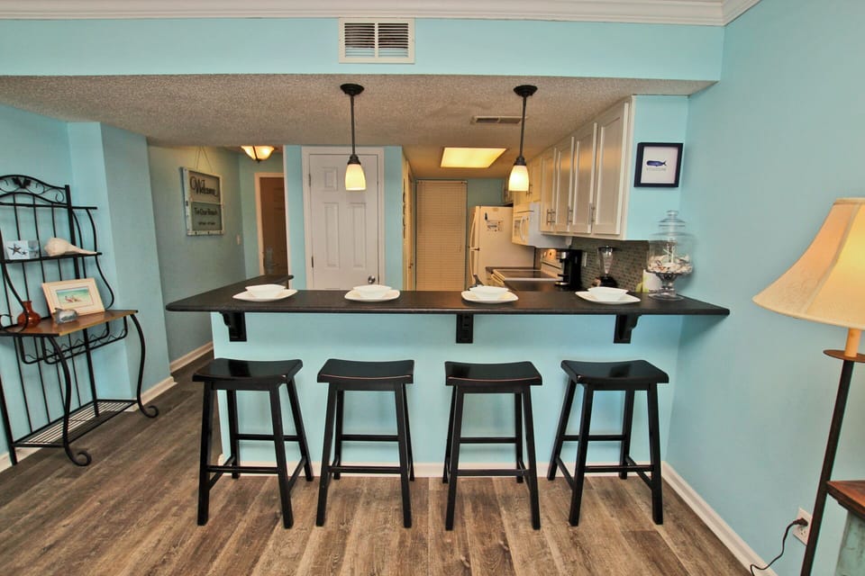 3 - Kitchen (1)