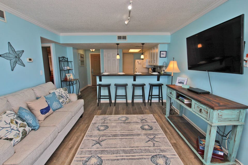 1 - Living Room (3)