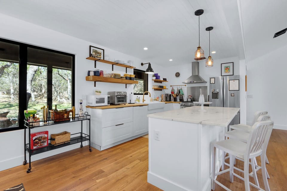 Alternate view of the kitchen