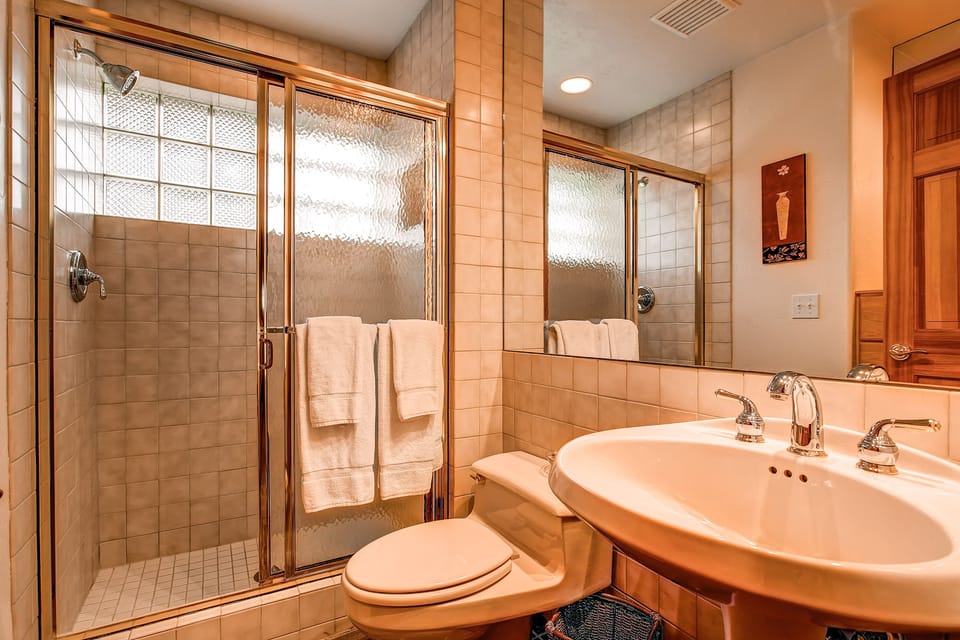 Bathroom 2