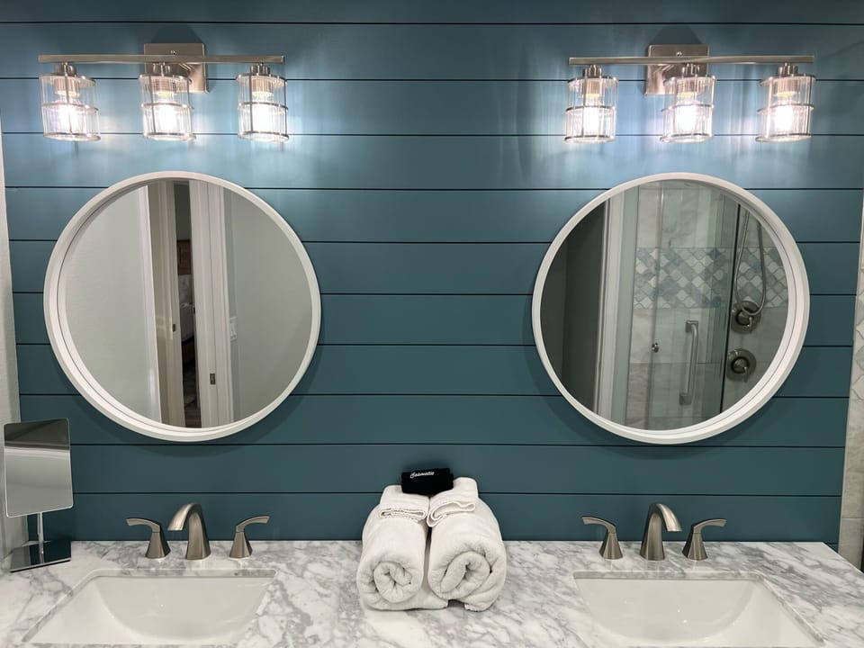 Bedroom #1 - Master Bath Double Vanity
