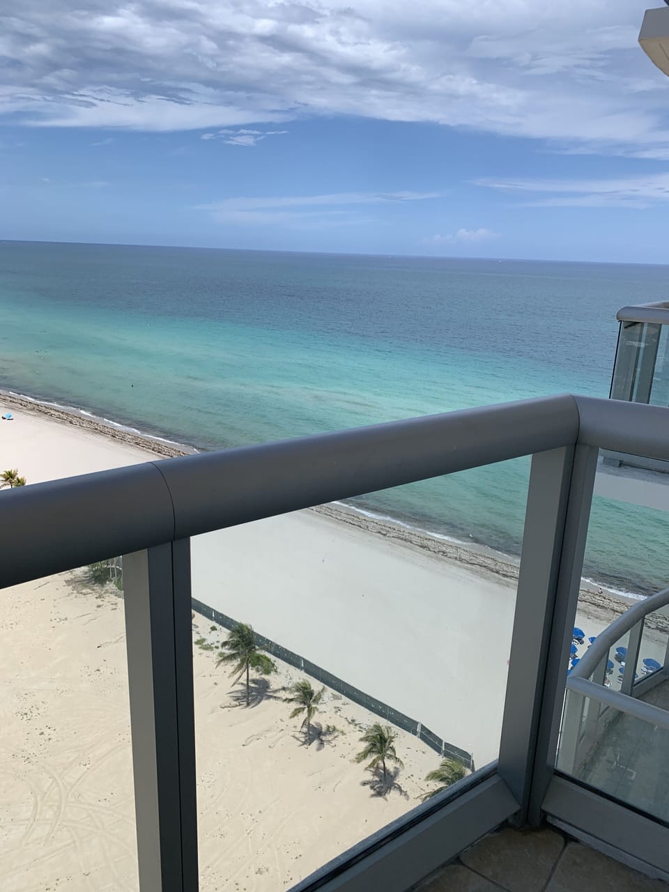 18th floor unit with balcony oceanview