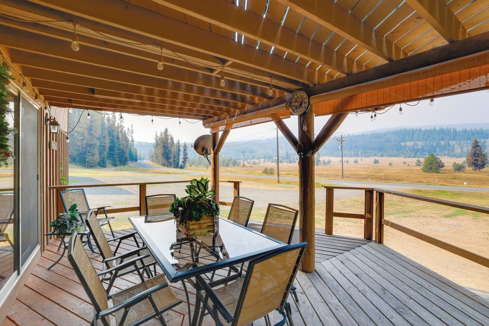 Front Deck | Dining Area | Red River Meadow Views