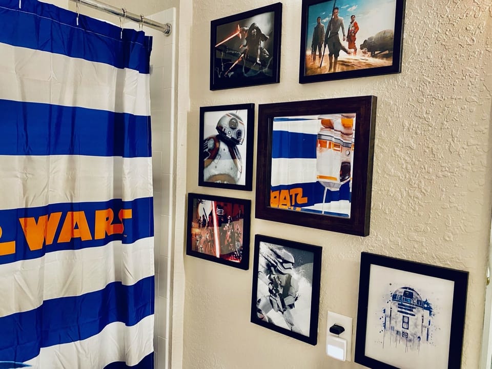 Even bath time is decorated with your favorite Star Wars memories.