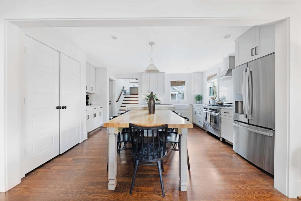 Bright dining area overlooking the living room—great for shared meals
