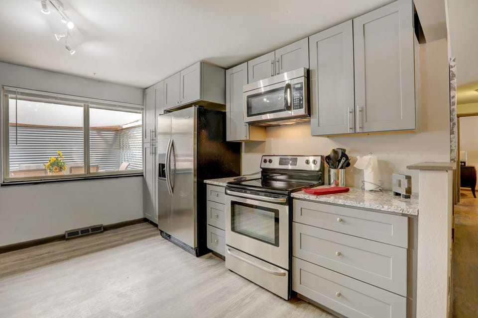Kitchen oven side