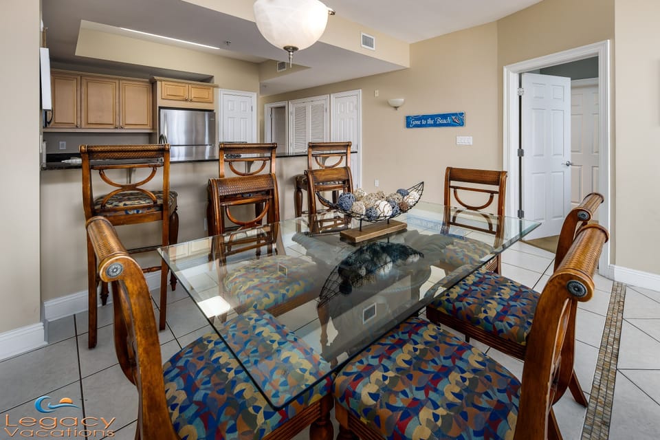 Summer Place #202 Dining Area