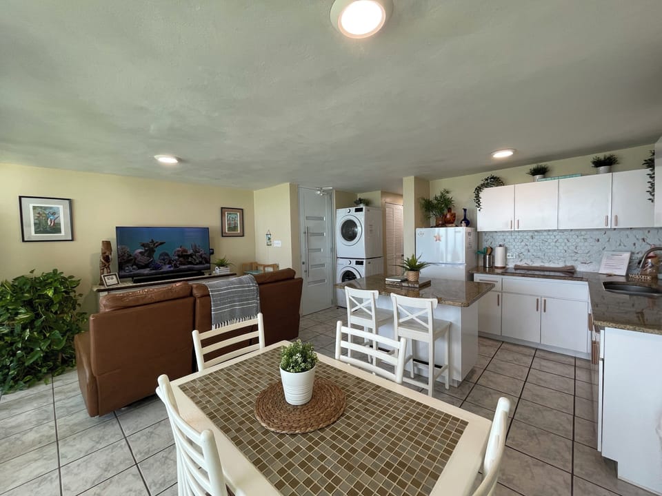Washer & Dryer available