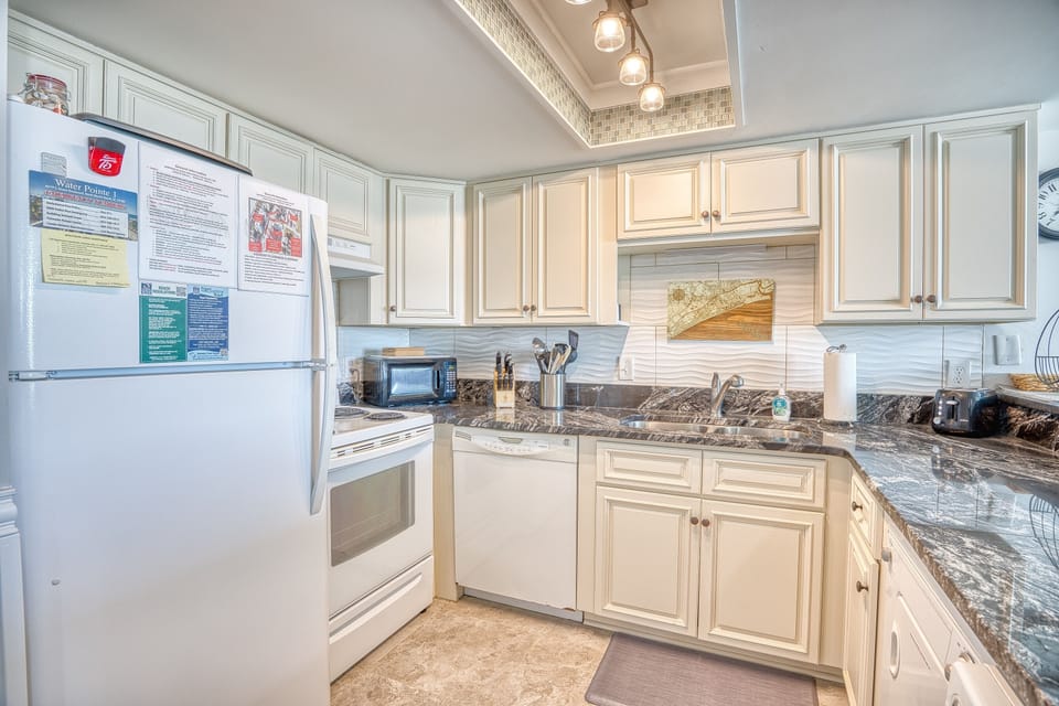 Full Kitchen