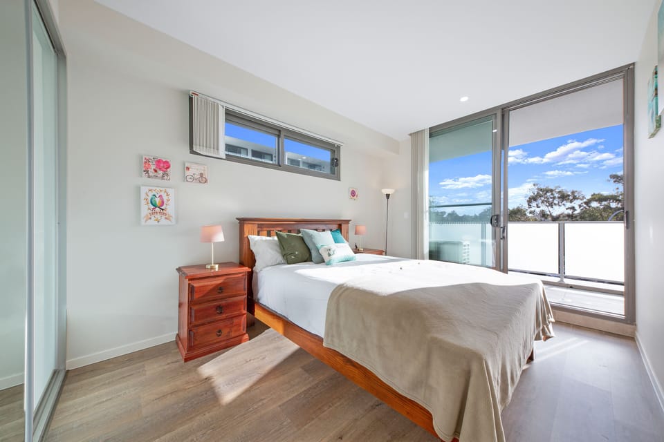 Apartment, 2 Bedrooms | 2 bedrooms, bed sheets