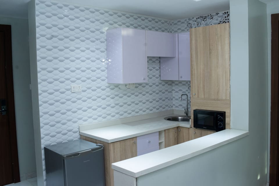 Superior Suite | Private kitchen | Electric kettle