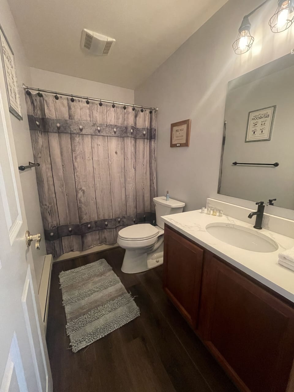 Full bathroom downstairs