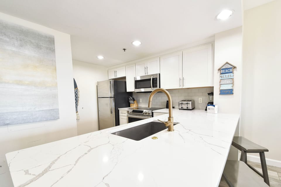 Sterling Shores 417 - Fully Equipped Kitchen