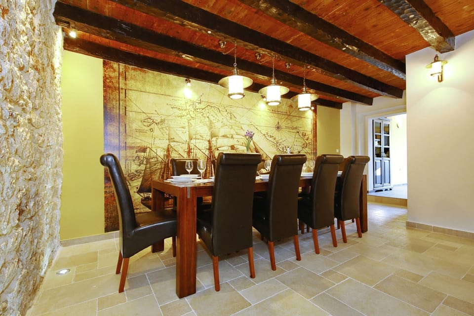 House | 5 bedrooms