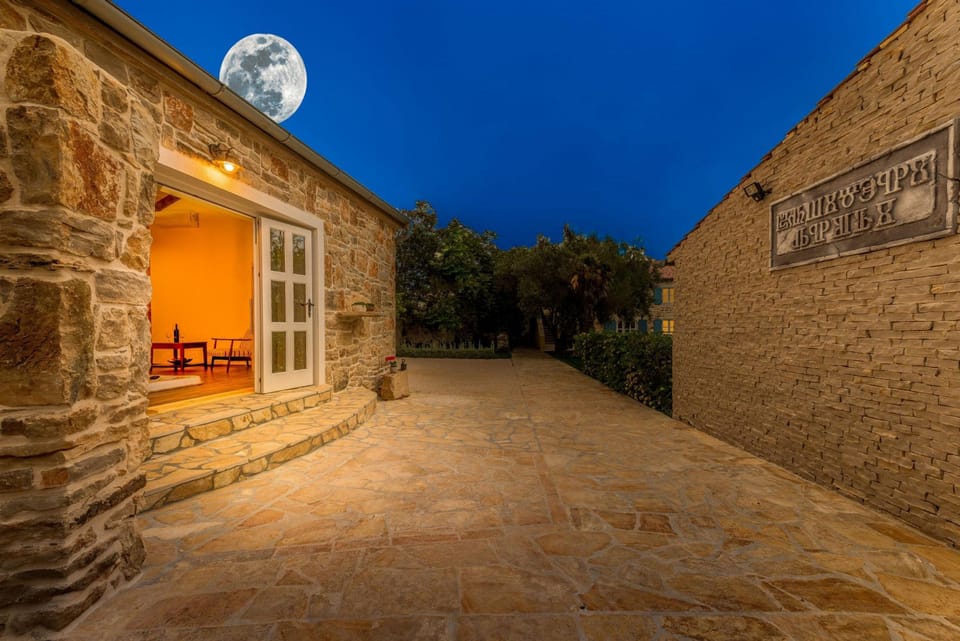House | 5 bedrooms