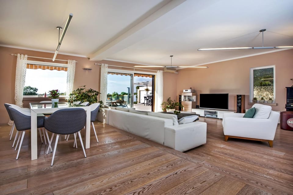 Villa | 4 bedrooms, WiFi