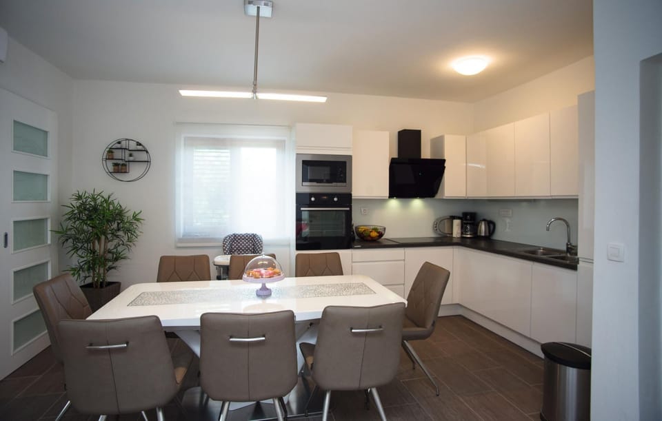 House | 4 bedrooms