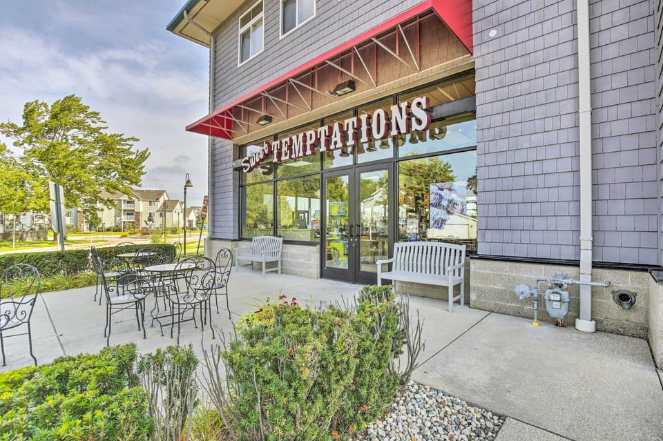Sweet Temptations Local Restaurant
