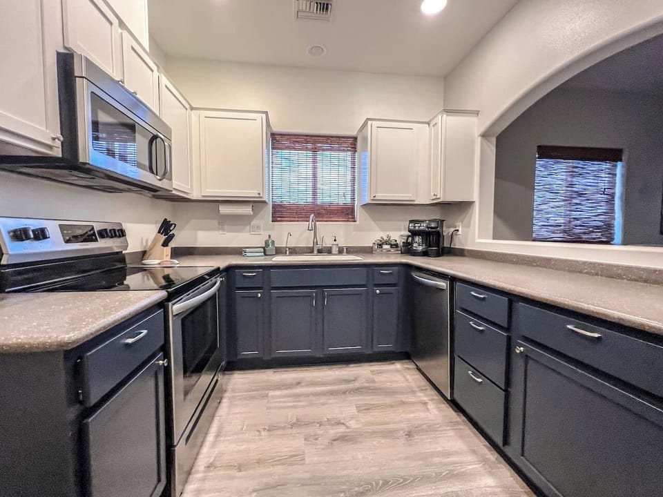 Large U-shaped kitchen
