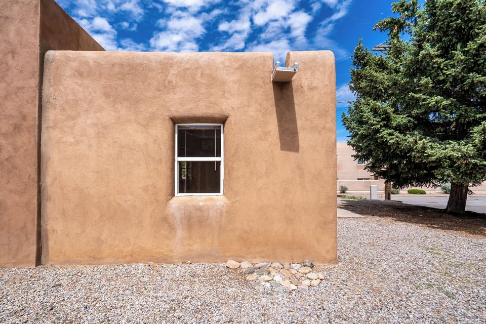 House (1 Bedroom) | Property amenity