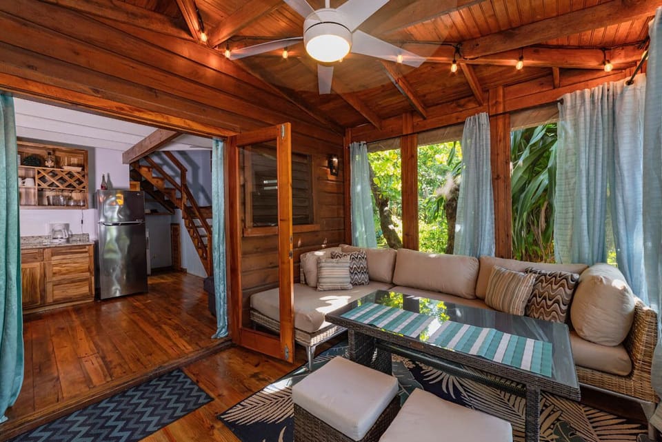 Screened in sitting area