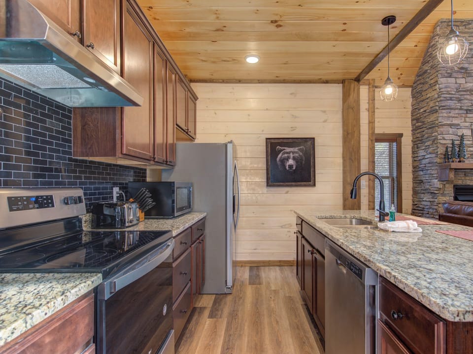 Studio (4 Bedrooms) | Property amenity
