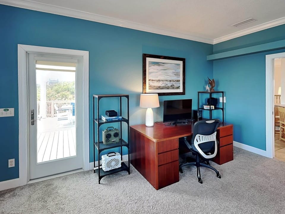 House (4 Bedrooms) | Property amenity